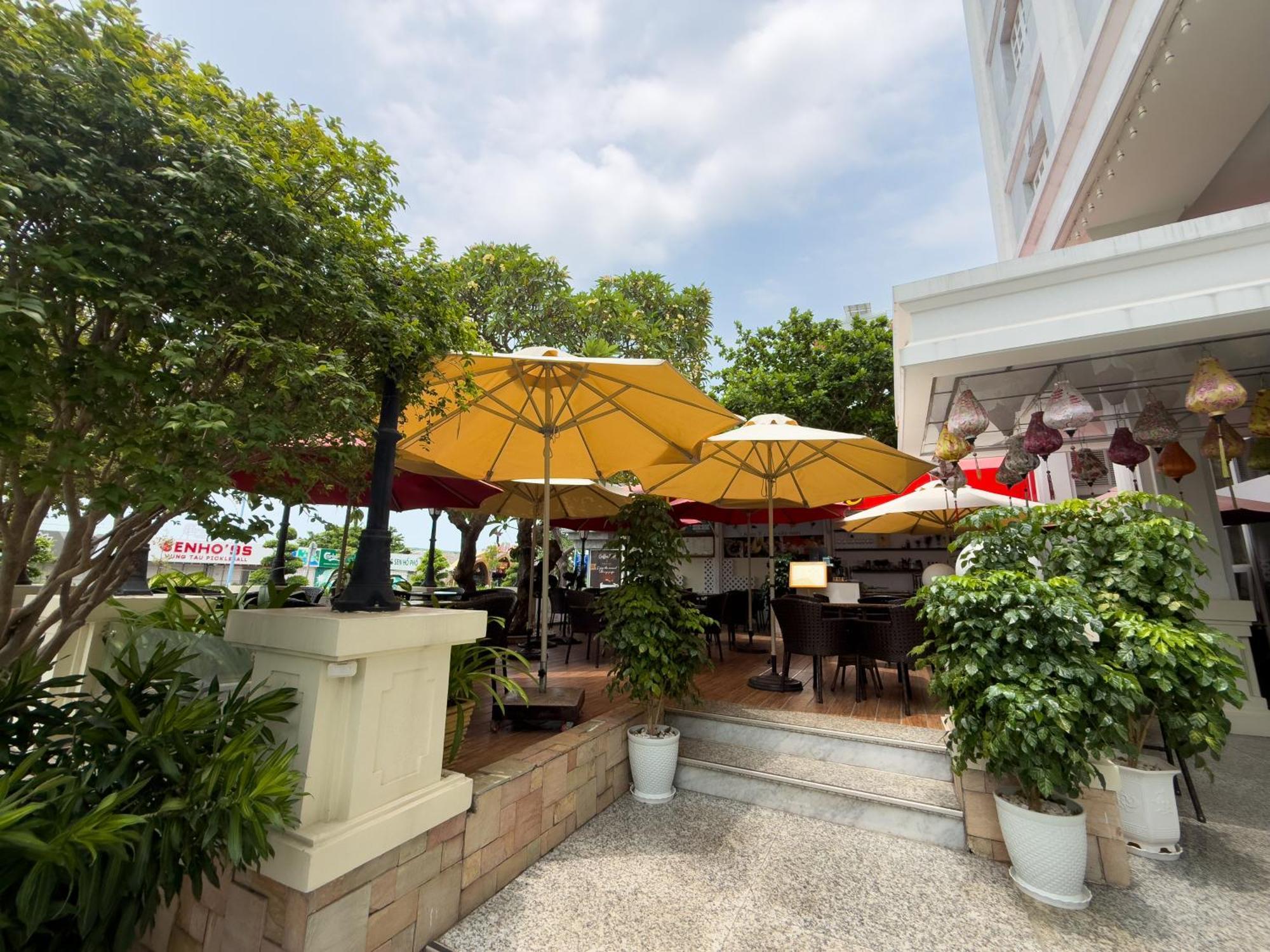 Phoenix Hotel Vung Tau Buitenkant foto