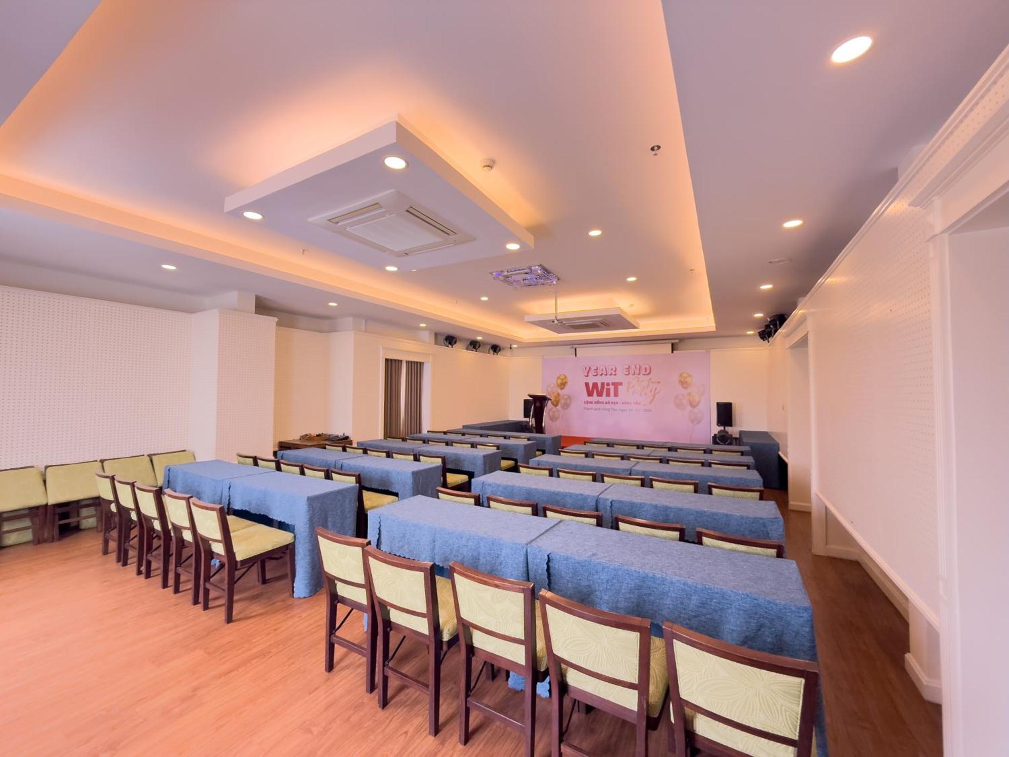 Phoenix Hotel Vung Tau Buitenkant foto